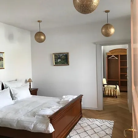 Augsburg Hotel de apartamente Piatra Neamţ