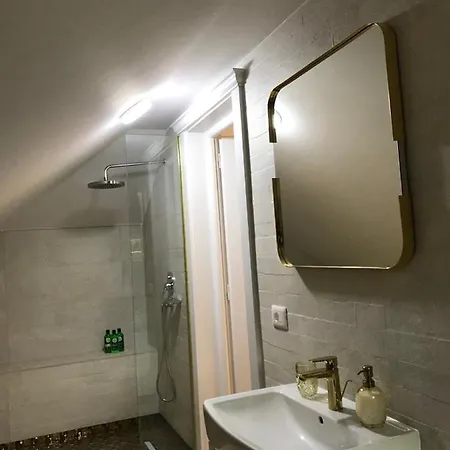 Augsburg Hotel de apartamente Piatra Neamţ
